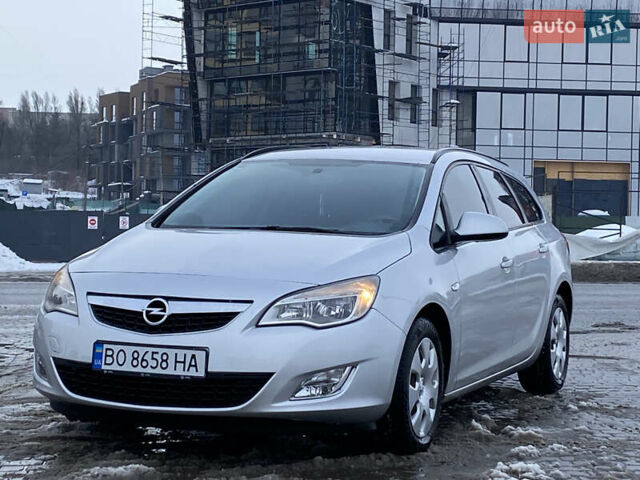 Сірий Опель Астра, об'ємом двигуна 1.7 л та пробігом 298 тис. км за 6250 $, фото 7 на Automoto.ua