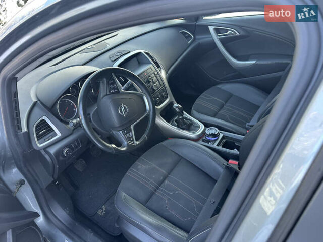 Серый Опель Астра, объемом двигателя 1.69 л и пробегом 180 тыс. км за 7500 $, фото 23 на Automoto.ua