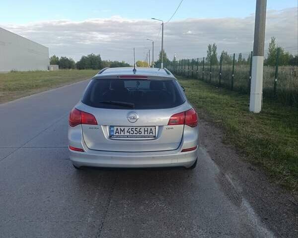 Сірий Опель Астра, об'ємом двигуна 1.69 л та пробігом 244 тис. км за 5600 $, фото 9 на Automoto.ua