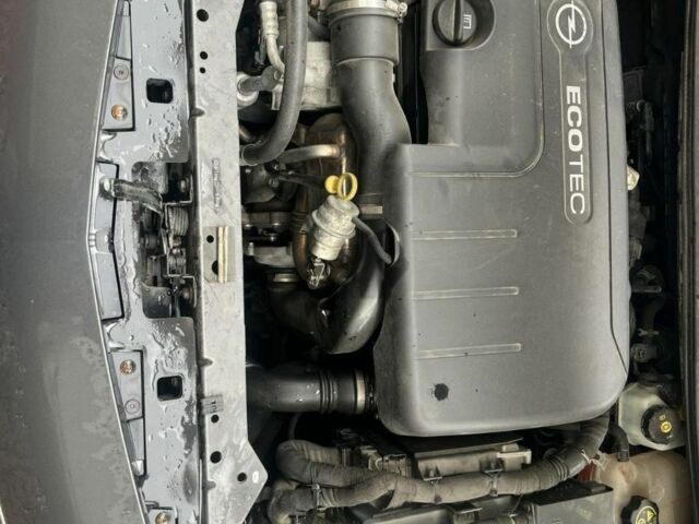 Серый Опель Астра, объемом двигателя 1.7 л и пробегом 200 тыс. км за 7000 $, фото 3 на Automoto.ua