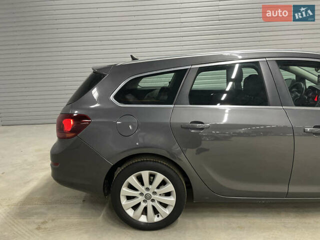 Сірий Опель Астра, об'ємом двигуна 1.7 л та пробігом 269 тис. км за 7900 $, фото 10 на Automoto.ua