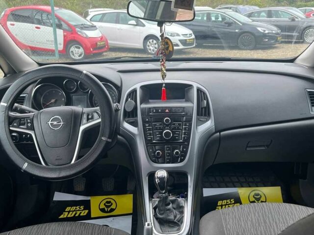 Сірий Опель Астра, об'ємом двигуна 1.7 л та пробігом 270 тис. км за 7990 $, фото 14 на Automoto.ua