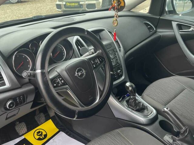 Сірий Опель Астра, об'ємом двигуна 1.7 л та пробігом 270 тис. км за 7990 $, фото 9 на Automoto.ua