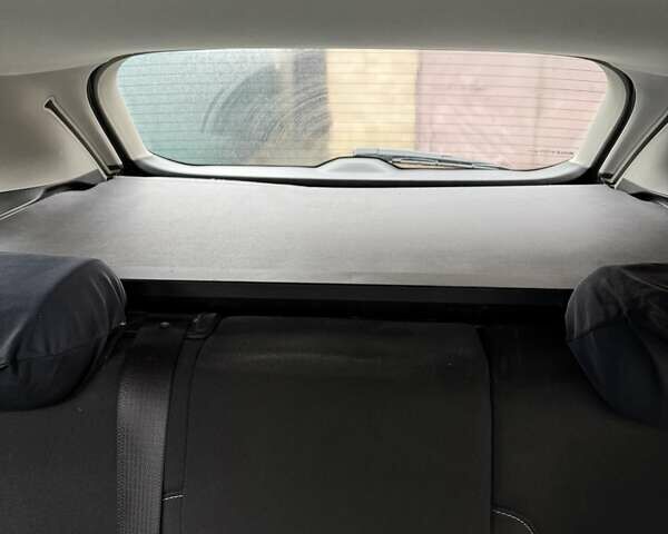 Серый Опель Астра, объемом двигателя 1.69 л и пробегом 458 тыс. км за 6948 $, фото 11 на Automoto.ua