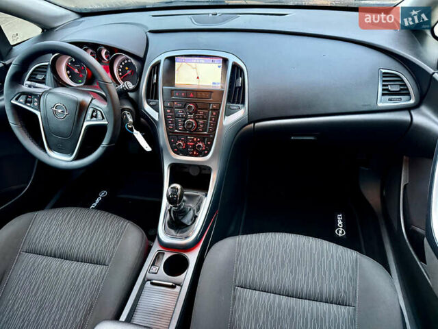 Серый Опель Астра, объемом двигателя 1.6 л и пробегом 204 тыс. км за 7499 $, фото 22 на Automoto.ua