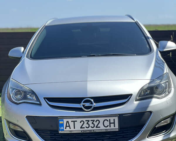 Опель Астра 2013 в Ивано-Франковске на Automoto.ua Серый Опель Астра, объемом двигателя 1.7 л и пробегом 196 тыс. км за 9850 $, фото 8 на Automoto.ua