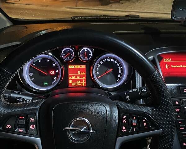 Сірий Опель Астра, об'ємом двигуна 1.7 л та пробігом 322 тис. км за 6700 $, фото 7 на Automoto.ua