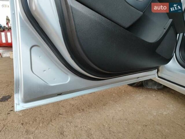 Сірий Опель Астра, об'ємом двигуна 1.7 л та пробігом 294 тис. км за 8100 $, фото 10 на Automoto.ua