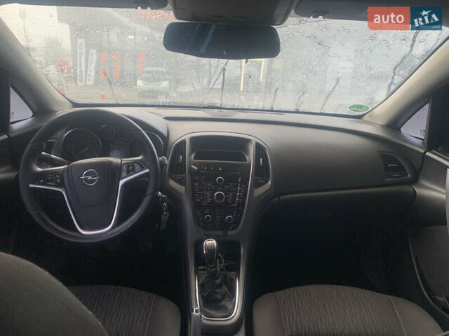 Серый Опель Астра, объемом двигателя 1.69 л и пробегом 283 тыс. км за 6900 $, фото 13 на Automoto.ua
