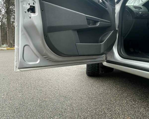 Серый Опель Астра, объемом двигателя 1.6 л и пробегом 235 тыс. км за 6299 $, фото 17 на Automoto.ua