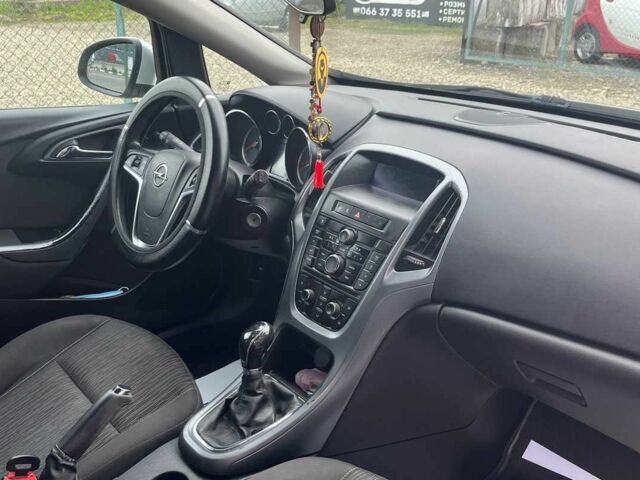 Сірий Опель Астра, об'ємом двигуна 1.7 л та пробігом 270 тис. км за 7990 $, фото 19 на Automoto.ua