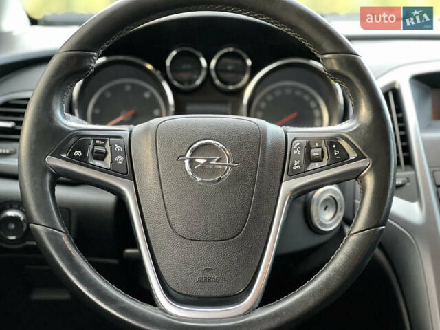 Сірий Опель Астра, об'ємом двигуна 1.7 л та пробігом 256 тис. км за 7300 $, фото 22 на Automoto.ua