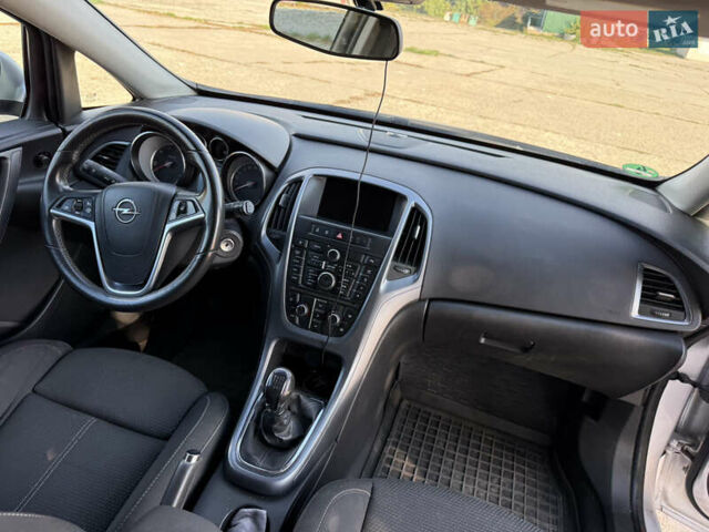 Сірий Опель Астра, об'ємом двигуна 1.69 л та пробігом 229 тис. км за 6999 $, фото 36 на Automoto.ua