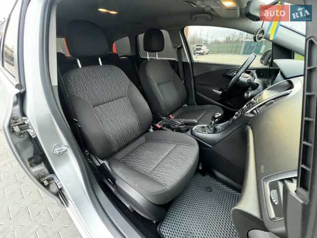 Сірий Опель Астра, об'ємом двигуна 1.7 л та пробігом 256 тис. км за 7300 $, фото 30 на Automoto.ua