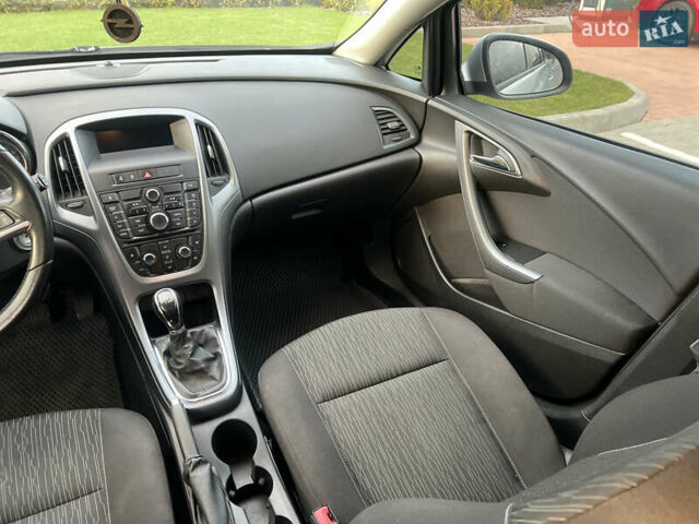 Сірий Опель Астра, об'ємом двигуна 1.7 л та пробігом 256 тис. км за 7300 $, фото 20 на Automoto.ua