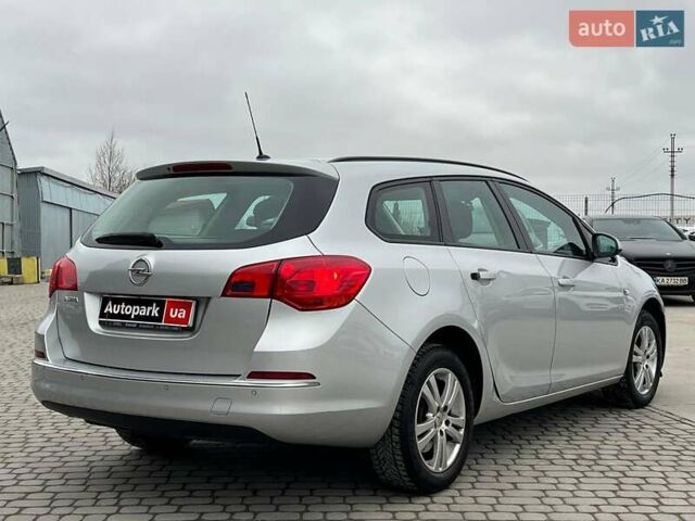 Серый Опель Астра, объемом двигателя 1.7 л и пробегом 330 тыс. км за 4000 $, фото 6 на Automoto.ua