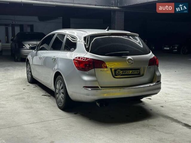Серый Опель Астра, объемом двигателя 1.69 л и пробегом 275 тыс. км за 6600 $, фото 3 на Automoto.ua