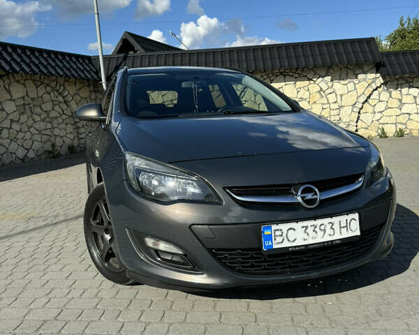 Сірий Опель Астра, об'ємом двигуна 1.7 л та пробігом 256 тис. км за 7000 $, фото 5 на Automoto.ua
