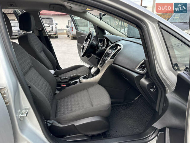 Сірий Опель Астра, об'ємом двигуна 1.7 л та пробігом 250 тис. км за 7300 $, фото 26 на Automoto.ua