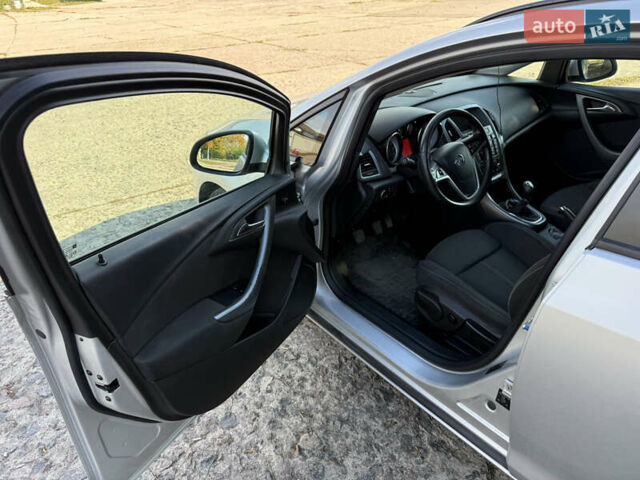 Сірий Опель Астра, об'ємом двигуна 1.69 л та пробігом 229 тис. км за 6999 $, фото 35 на Automoto.ua