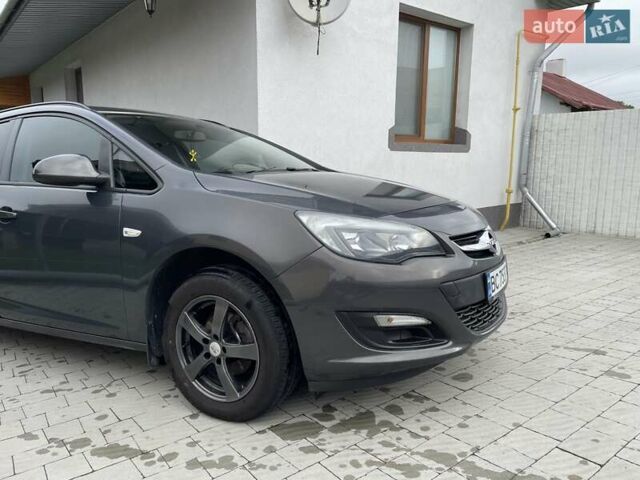Сірий Опель Астра, об'ємом двигуна 1.4 л та пробігом 171 тис. км за 8600 $, фото 3 на Automoto.ua