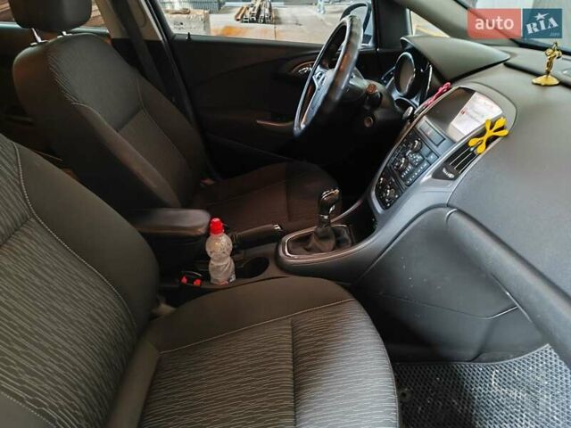 Сірий Опель Астра, об'ємом двигуна 1.7 л та пробігом 294 тис. км за 8100 $, фото 8 на Automoto.ua