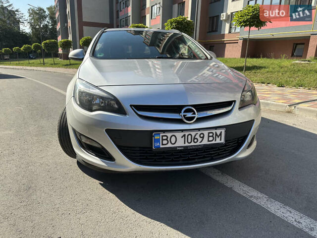 Серый Опель Астра, объемом двигателя 1.69 л и пробегом 212 тыс. км за 7500 $, фото 1 на Automoto.ua