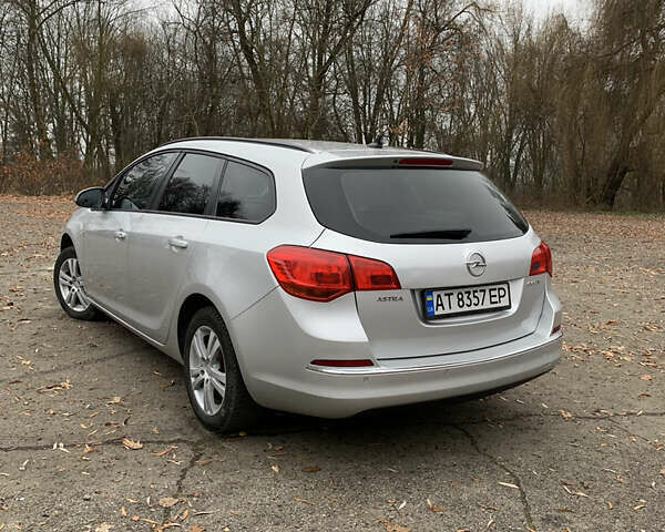 Сірий Опель Астра, об'ємом двигуна 1.7 л та пробігом 247 тис. км за 7400 $, фото 3 на Automoto.ua