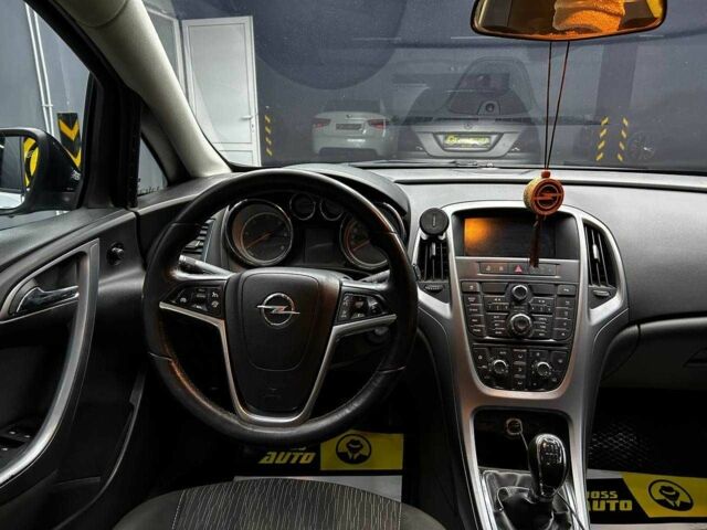 Сірий Опель Астра, об'ємом двигуна 1.7 л та пробігом 275 тис. км за 6600 $, фото 9 на Automoto.ua