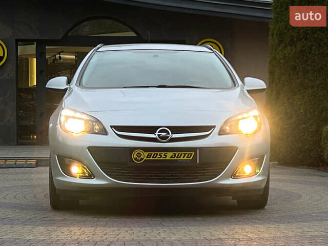 Серый Опель Астра, объемом двигателя 1.69 л и пробегом 270 тыс. км за 8500 $, фото 1 на Automoto.ua
