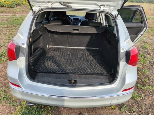 Серый Опель Астра, объемом двигателя 2 л и пробегом 288 тыс. км за 7600 $, фото 8 на Automoto.ua