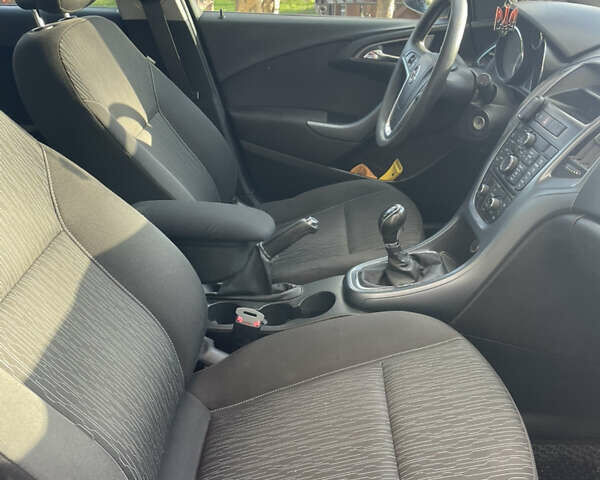 Сірий Опель Астра, об'ємом двигуна 1.3 л та пробігом 230 тис. км за 5600 $, фото 5 на Automoto.ua