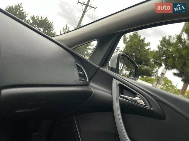 Опель Астра 2013 в Одессе на Automoto.ua Серый Опель Астра, объемом двигателя 1.69 л и пробегом 193 тыс. км за 7200 $, фото 16 на Automoto.ua