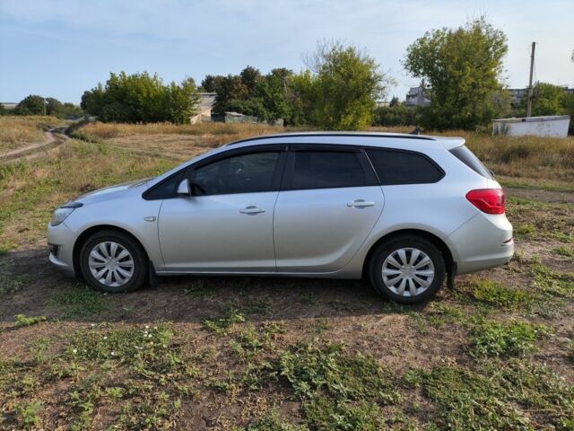 Серый Опель Астра, объемом двигателя 2 л и пробегом 288 тыс. км за 7600 $, фото 3 на Automoto.ua