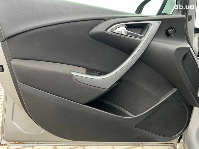 Сірий Опель Астра, об'ємом двигуна 1.7 л та пробігом 330 тис. км за 4000 $, фото 14 на Automoto.ua