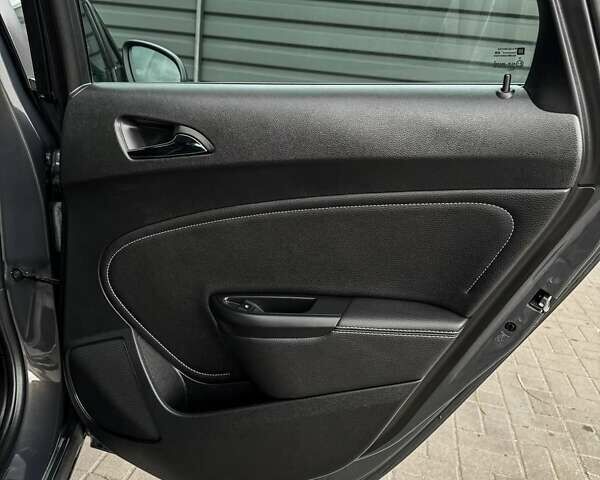 Сірий Опель Астра, об'ємом двигуна 1.6 л та пробігом 170 тис. км за 9200 $, фото 49 на Automoto.ua