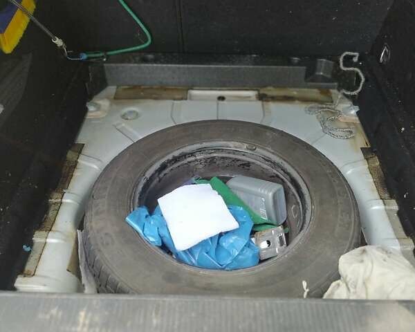 Серый Опель Астра, объемом двигателя 1.69 л и пробегом 330 тыс. км за 6100 $, фото 9 на Automoto.ua