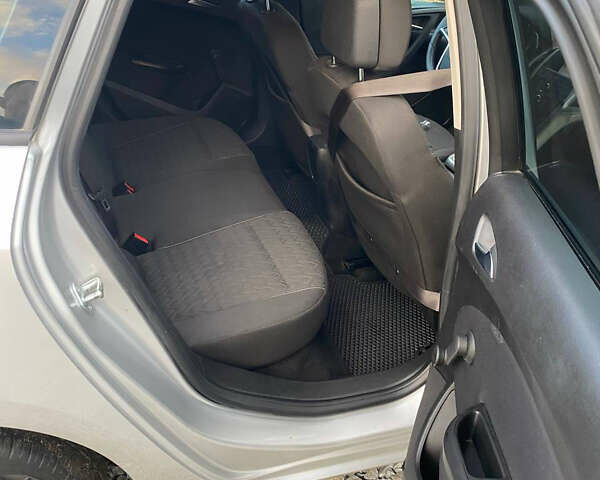 Сірий Опель Астра, об'ємом двигуна 1.69 л та пробігом 229 тис. км за 6800 $, фото 17 на Automoto.ua