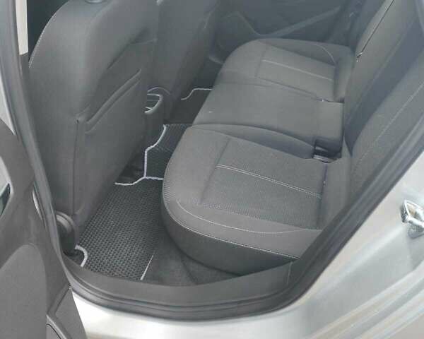 Сірий Опель Астра, об'ємом двигуна 1.25 л та пробігом 208 тис. км за 6400 $, фото 6 на Automoto.ua