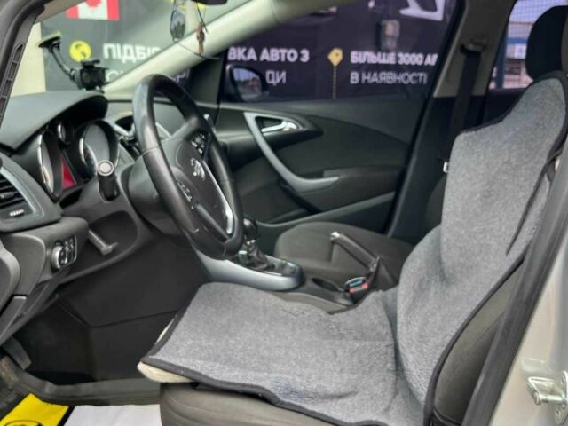 Серый Опель Астра, объемом двигателя 1.7 л и пробегом 197 тыс. км за 7400 $, фото 5 на Automoto.ua