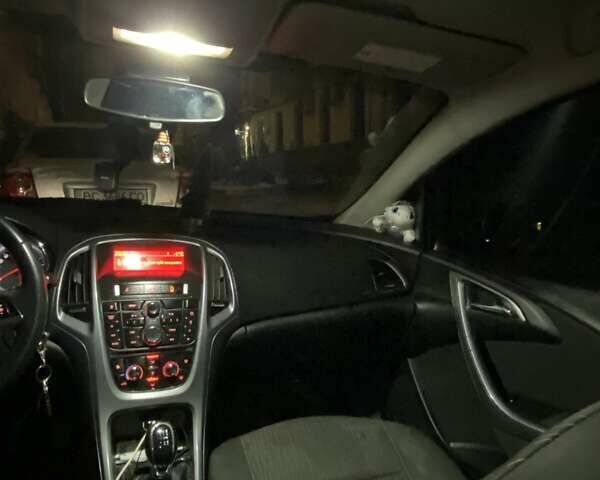 Сірий Опель Астра, об'ємом двигуна 1.7 л та пробігом 322 тис. км за 6700 $, фото 6 на Automoto.ua