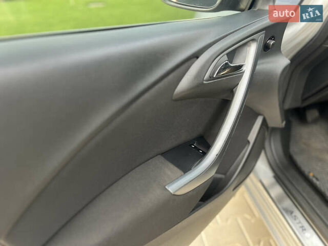 Сірий Опель Астра, об'ємом двигуна 1.7 л та пробігом 256 тис. км за 7300 $, фото 13 на Automoto.ua