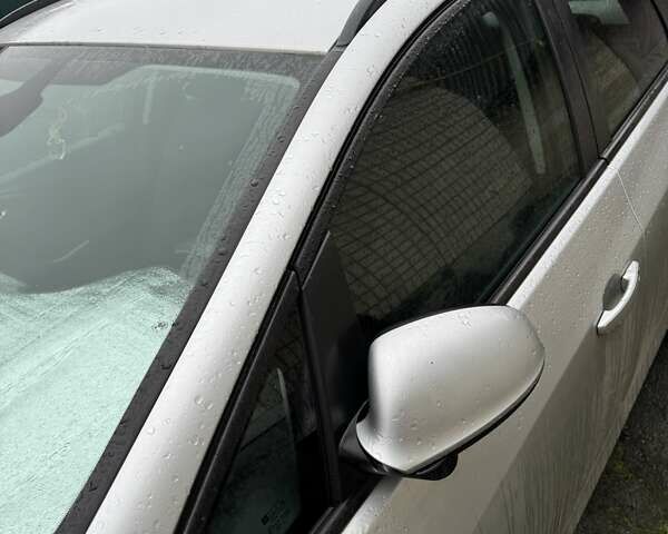 Серый Опель Астра, объемом двигателя 1.69 л и пробегом 458 тыс. км за 6948 $, фото 4 на Automoto.ua