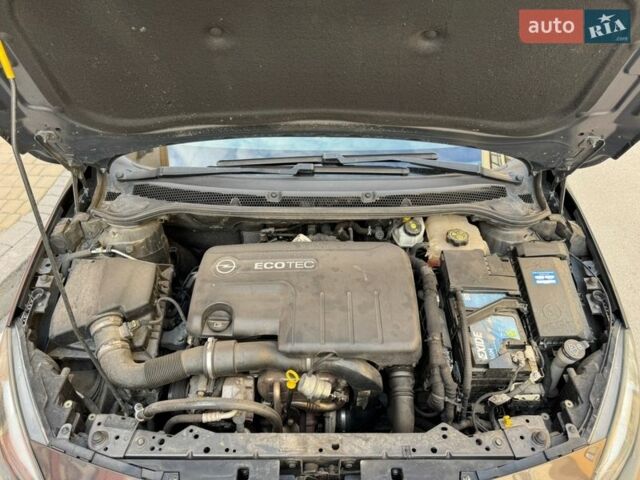 Серый Опель Астра, объемом двигателя 1.69 л и пробегом 206 тыс. км за 7200 $, фото 20 на Automoto.ua