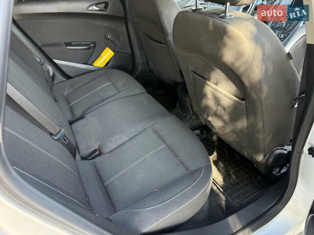 Сірий Опель Астра, об'ємом двигуна 1.69 л та пробігом 229 тис. км за 6999 $, фото 32 на Automoto.ua