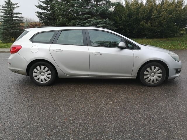 Серый Опель Астра, объемом двигателя 0 л и пробегом 330 тыс. км за 3500 $, фото 4 на Automoto.ua