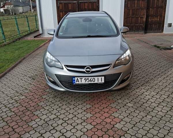 Опель Астра 2013 в Коломые на Automoto.ua Серый Опель Астра, объемом двигателя 1.4 л и пробегом 139 тыс. км за 6800 $, фото 1 на Automoto.ua