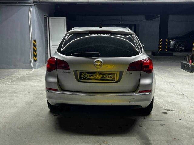 Сірий Опель Астра, об'ємом двигуна 1.7 л та пробігом 275 тис. км за 6600 $, фото 4 на Automoto.ua