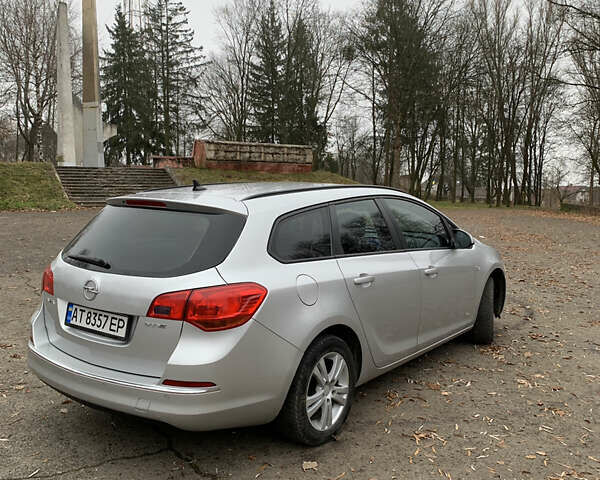 Сірий Опель Астра, об'ємом двигуна 1.7 л та пробігом 247 тис. км за 7400 $, фото 6 на Automoto.ua