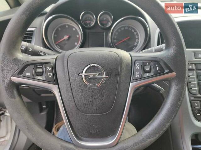 Сірий Опель Астра, об'ємом двигуна 1.25 л та пробігом 208 тис. км за 6400 $, фото 4 на Automoto.ua